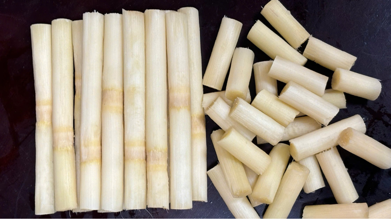 Mía Cắt Khúc
